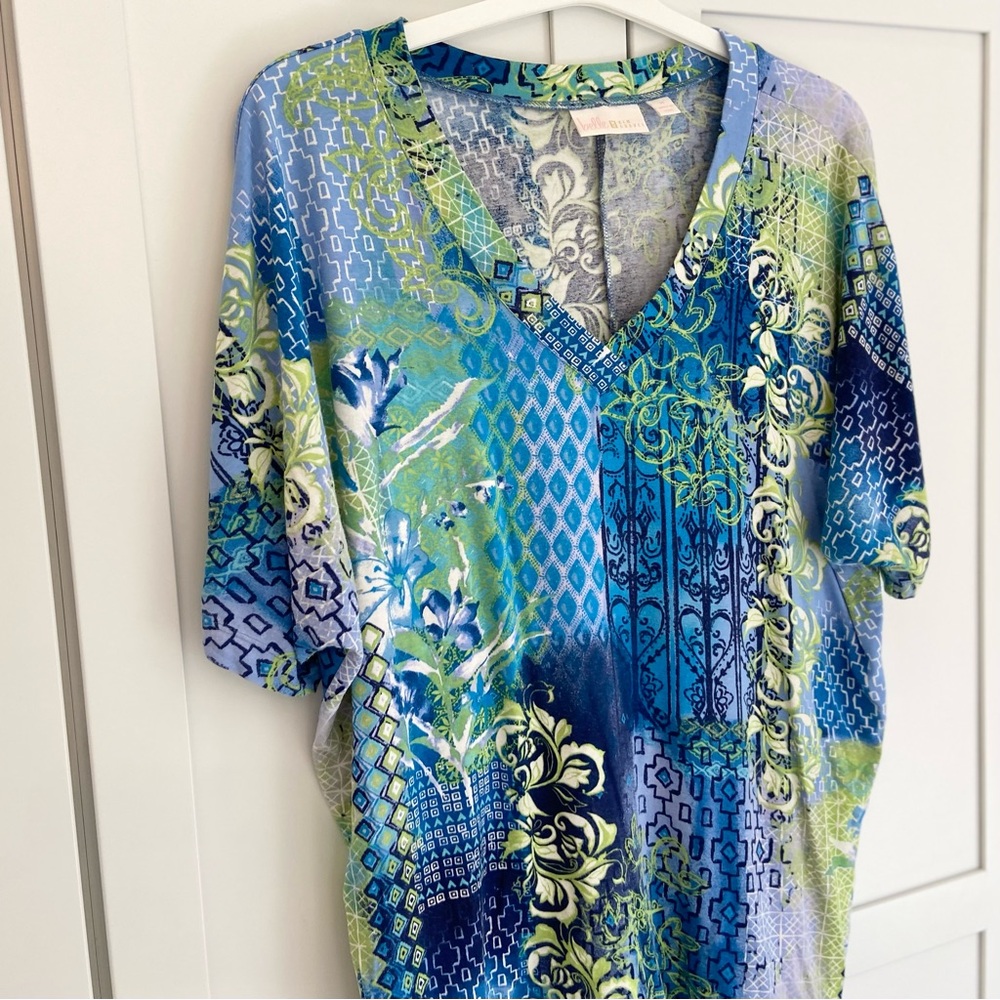 Belle by Kim Gravel Blue Green Patterned V-Neck Blouse - Picture 5 of 8